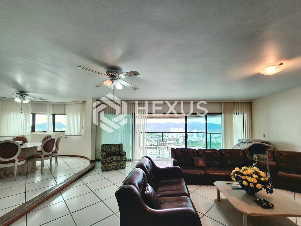 Foto 4 de Apartamento frente mar com varanda vista mar e lazer na Enseada, Guarujá