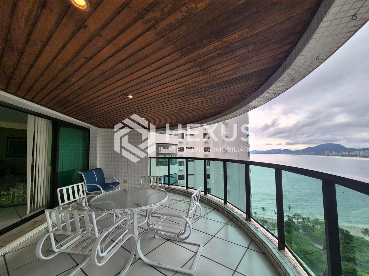 Foto 2 de Apartamento frente mar com varanda vista mar e lazer na Enseada, Guarujá