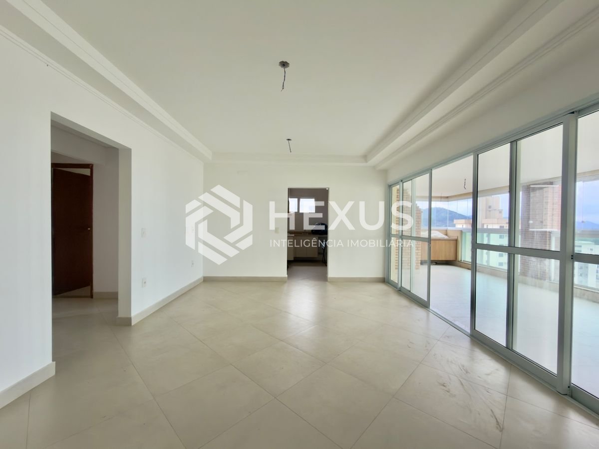 Foto 4 de Apartamento com varanda gourmet vista mar e lazer na Enseada, Guarujá