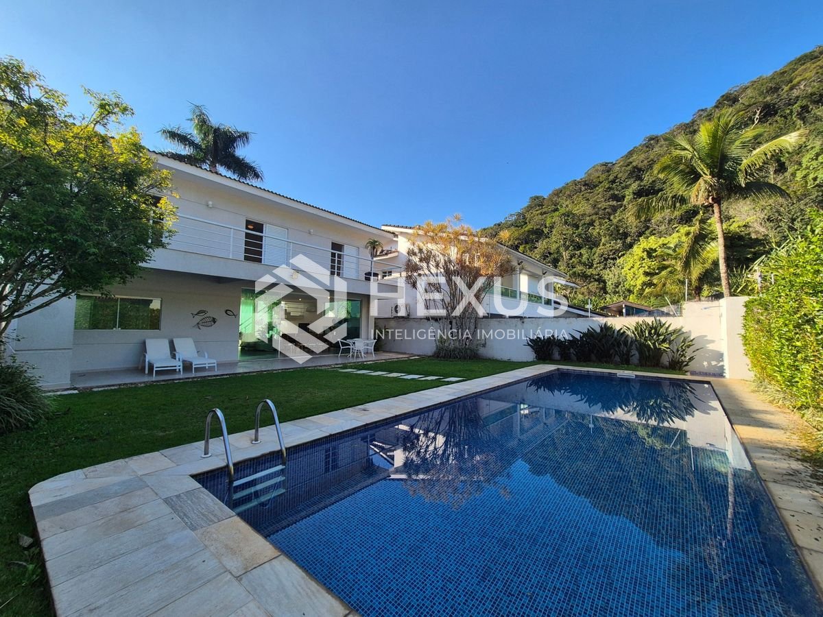Casa no Balneário Praia do Pernambuco — foto 1
