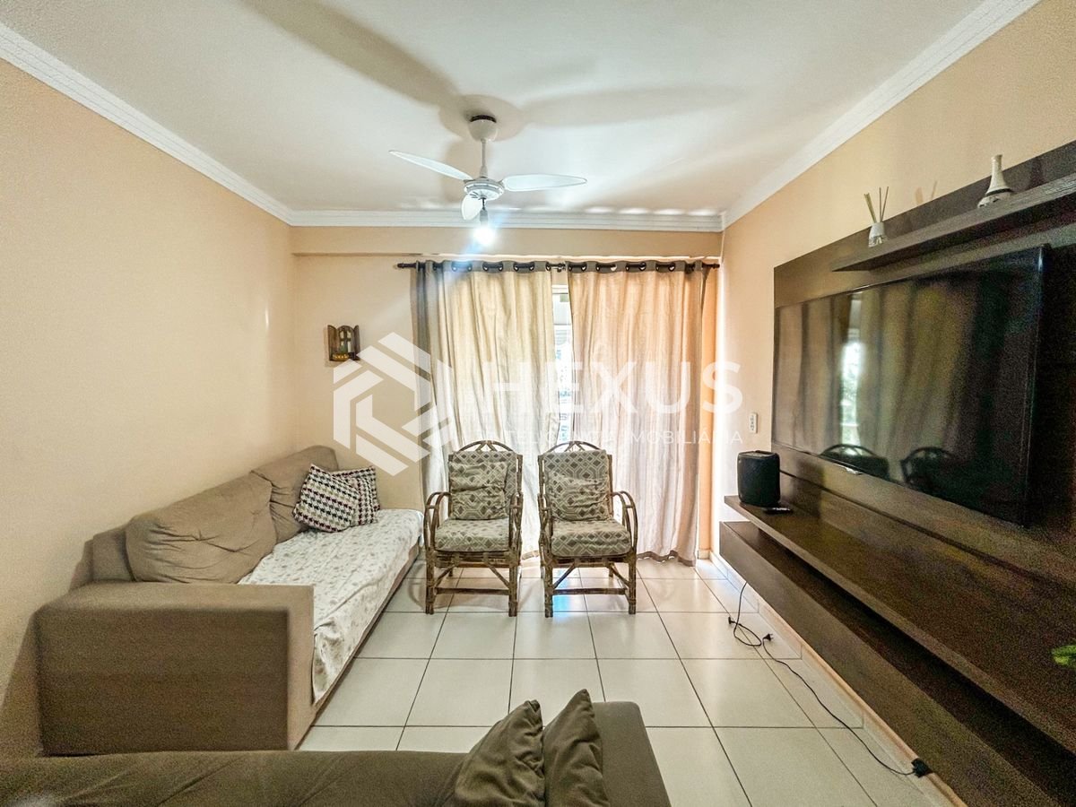 Foto 2 de Apartamento com varanda e lazer a 400m da praia na região do Aquário na Enseada, Guarujá