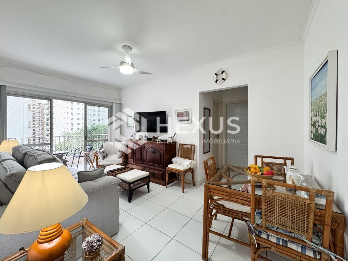 Foto 5 de Apartamento reformado com varanda e lazer a 300m da praia na região da Barra Funda nas Pitangueiras, Guarujá