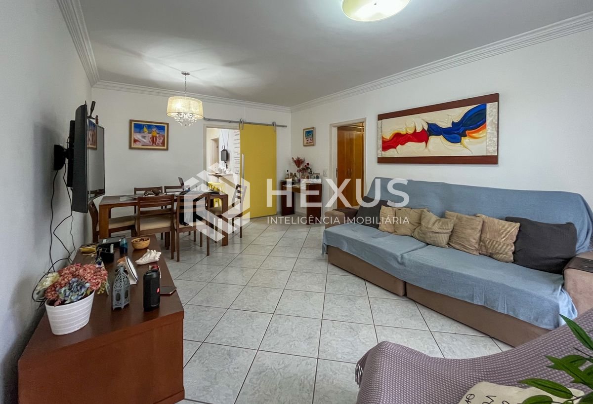 Foto 4 de Apartamento com varanda e lazer a 2 quadras da praia nas Pitangueiras, Guarujá