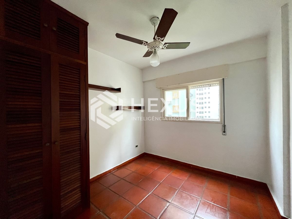 Foto 4 de Apartamento com vista mar e lazer na beira mar da praia nas Pitangueiras, Guarujá