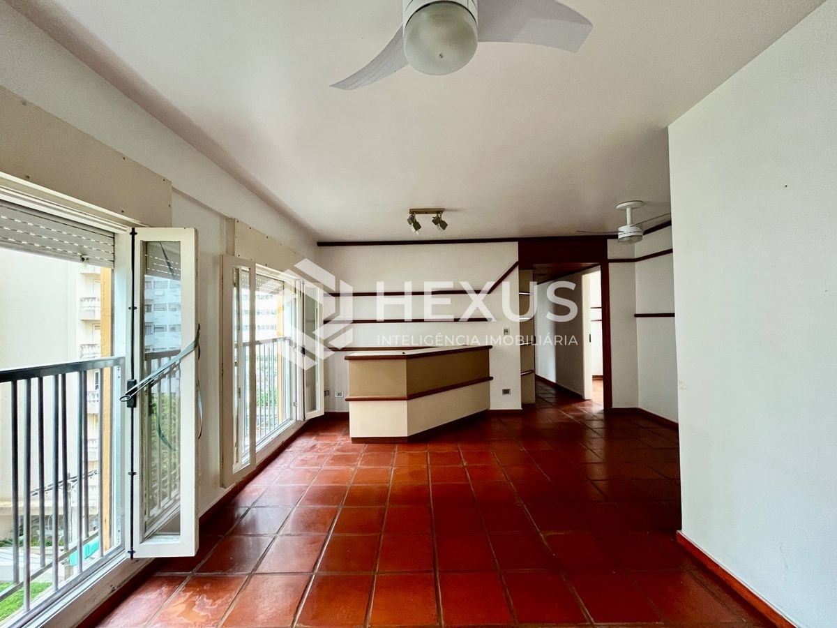 Foto 3 de Apartamento com vista mar e lazer na beira mar da praia nas Pitangueiras, Guarujá