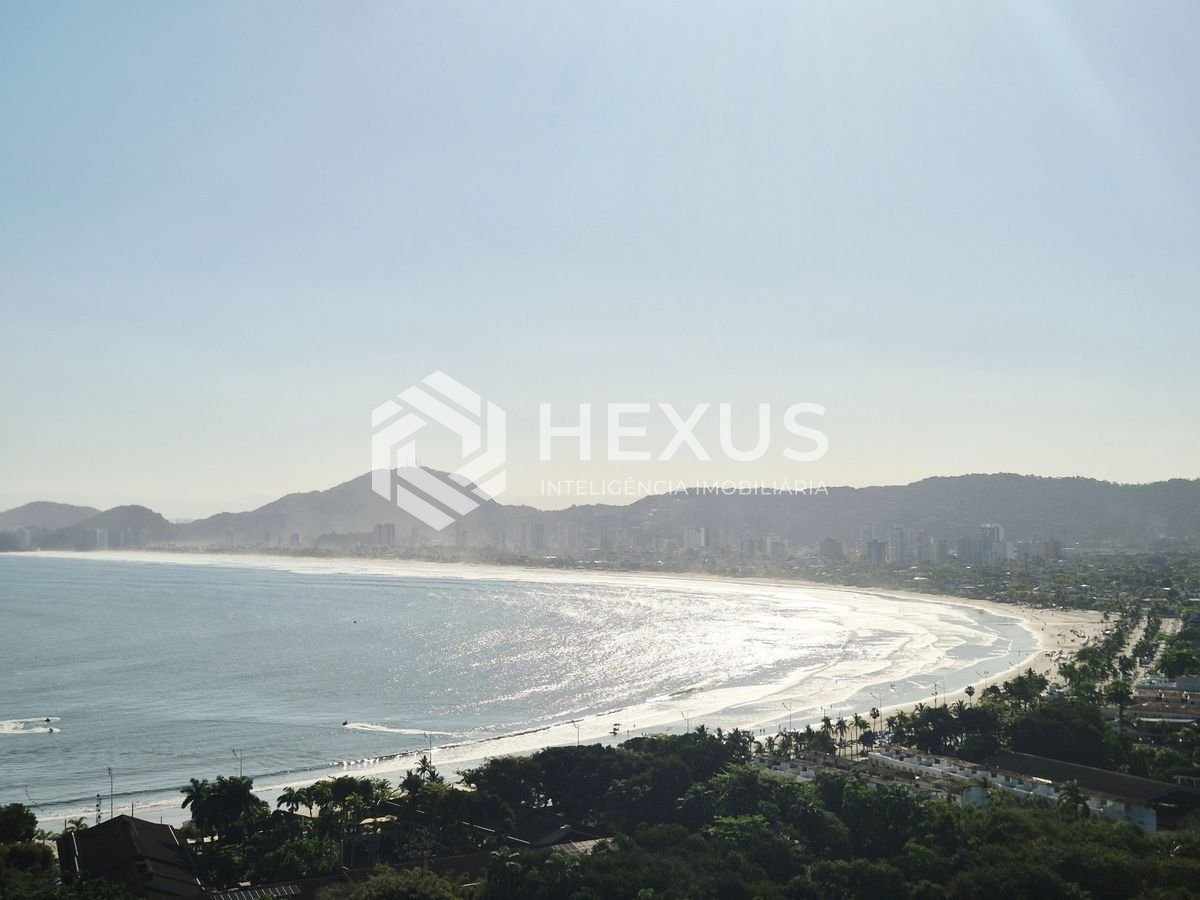 Foto 3 de Cobertura duplex beira mar com varandas vista mar e lazer completo na Praia da Enseada, Guarujá