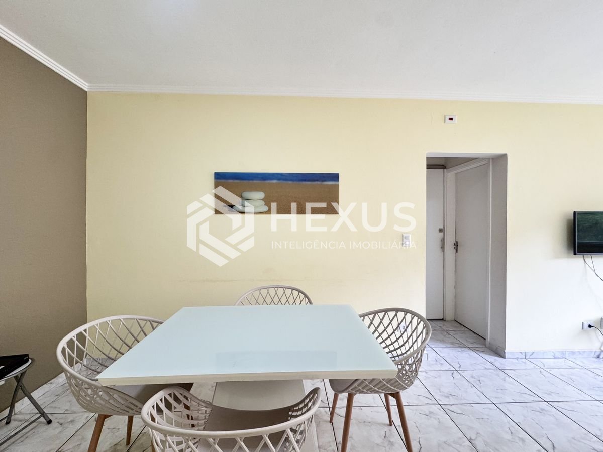 Foto 5 de Apartamento reformado com lazer a 250m da praia na Barra Funda nas Pitangueiras, Guarujá