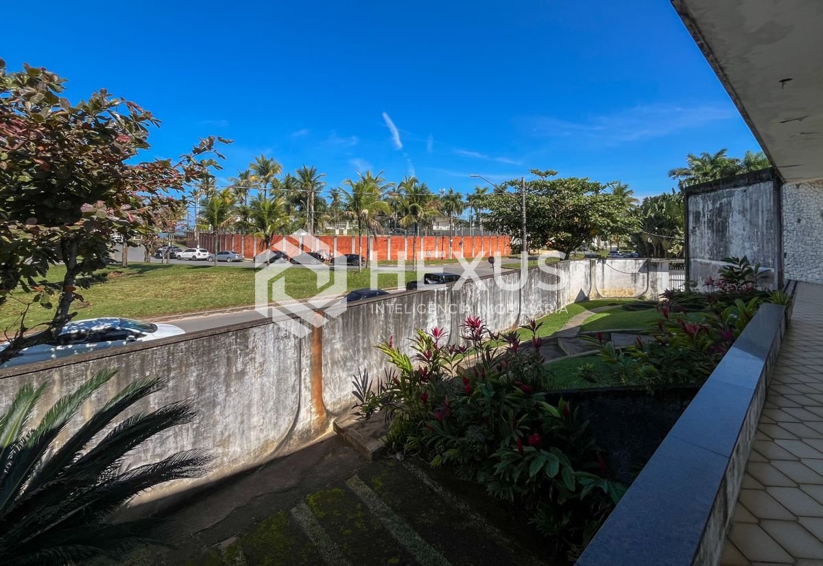 Casa na Enseada — foto 1