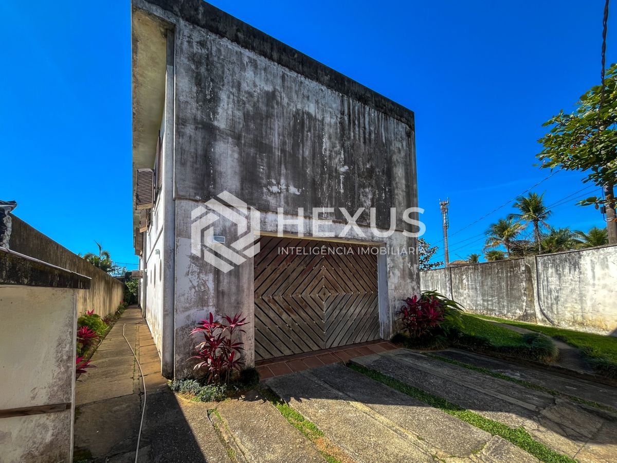 Foto 4 de Casa ampla 30 mts da praia, na Praia da Enseada à venda, Guarujá, SP