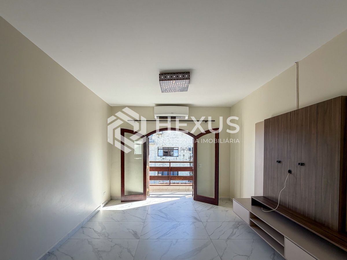Apartamento na Praia da Enseada — foto 2