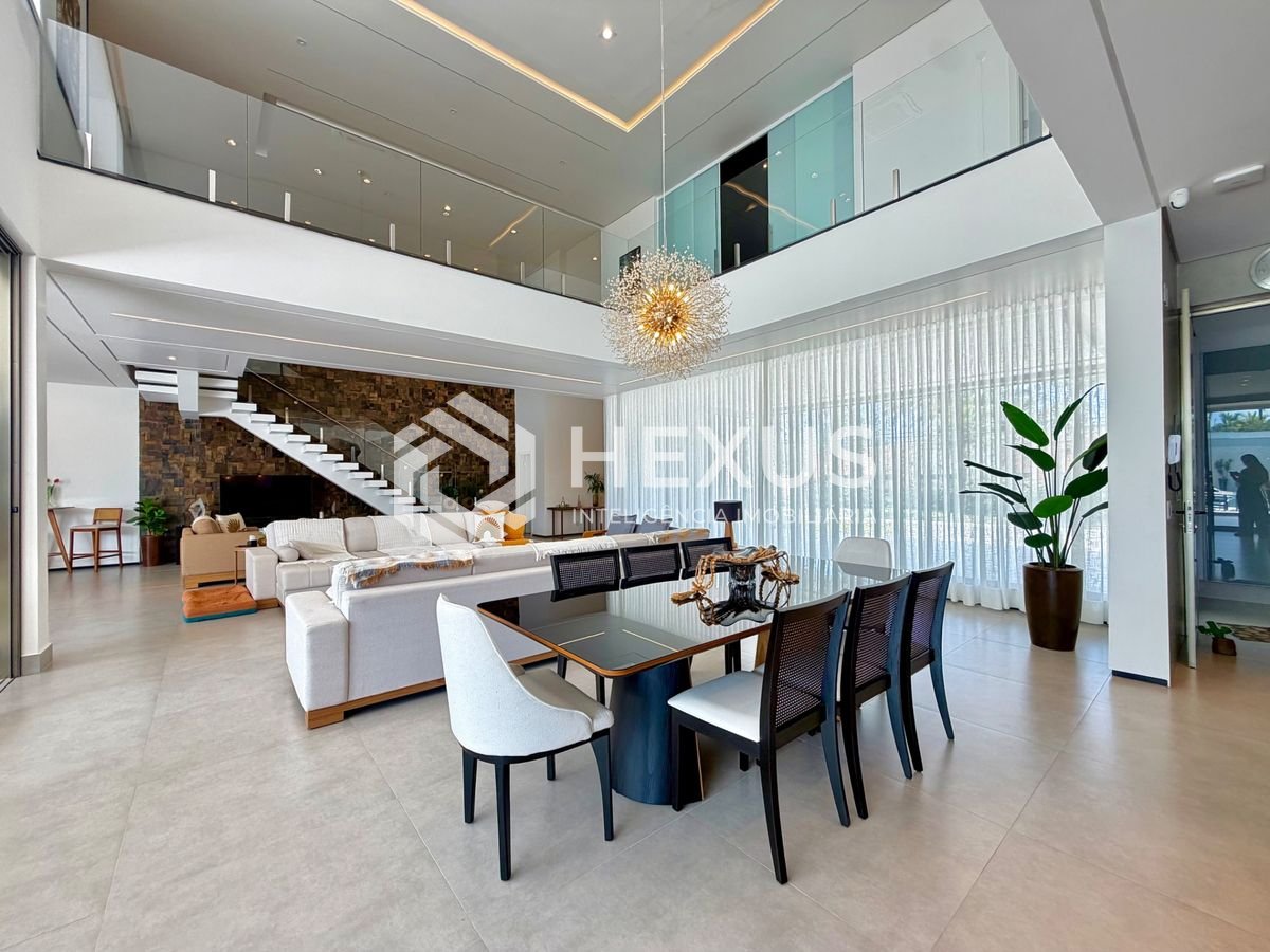 Foto 4 de Casa de alto padrão com varanda área gourmet e piscina no Acapulco, Guarujá