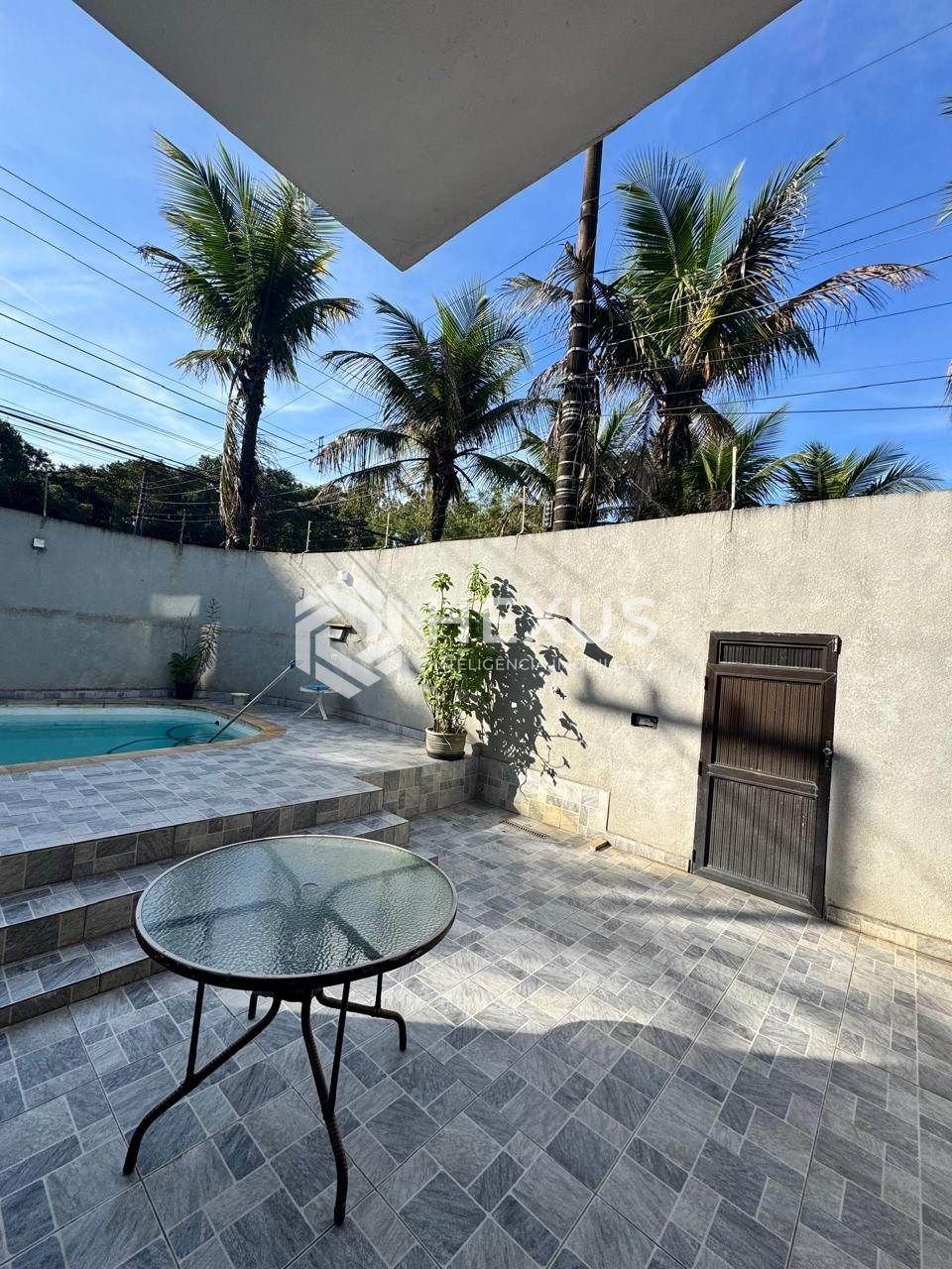 Foto 5 de Casa com piscina e área gourmet na Enseada, Guarujá
