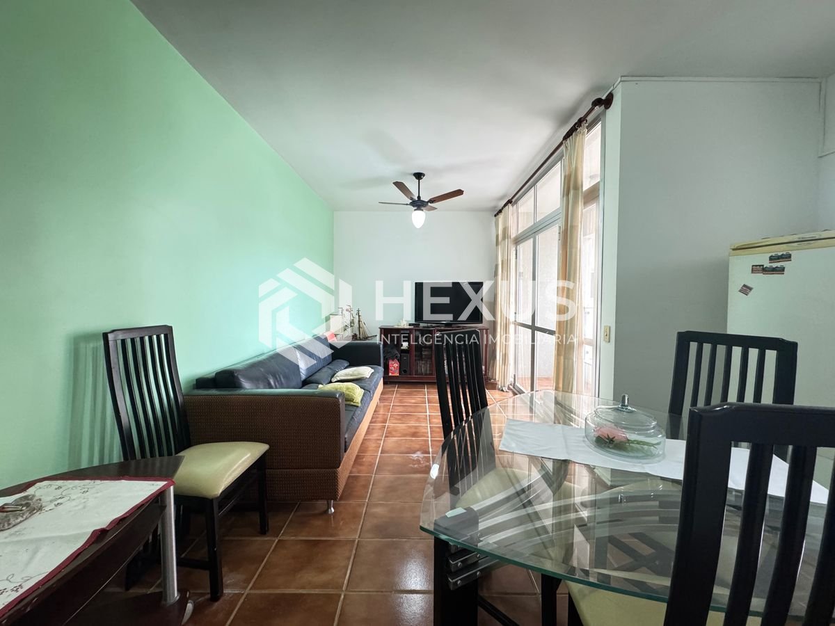 Foto 4 de Apartamento com varanda e lazer a 250m da praia na região do Tortugas na Enseada, Guarujá