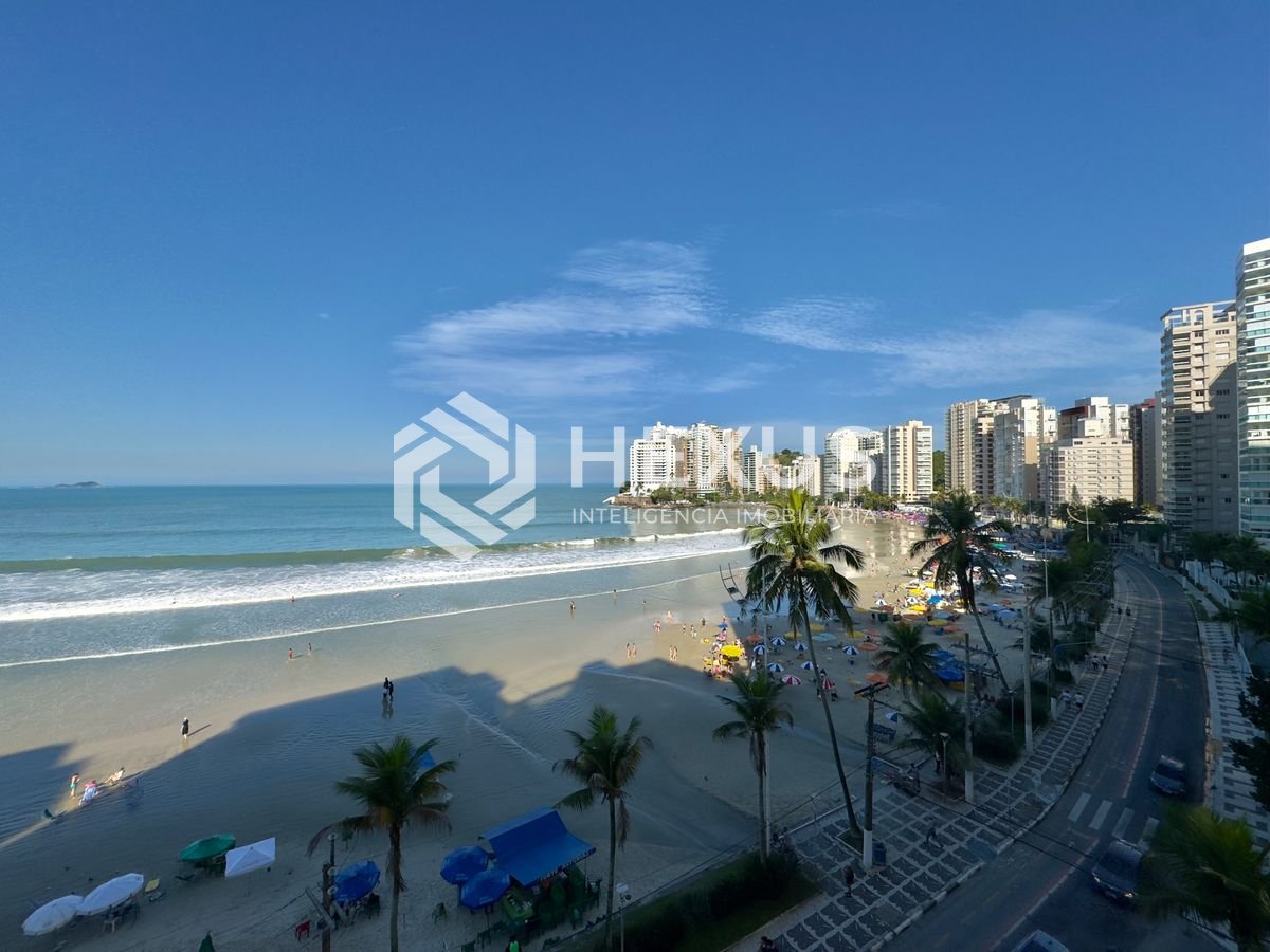 Foto 4 de Apartamento frente mar reformado com varanda vista mar no Jardim Astúrias, Guarujá