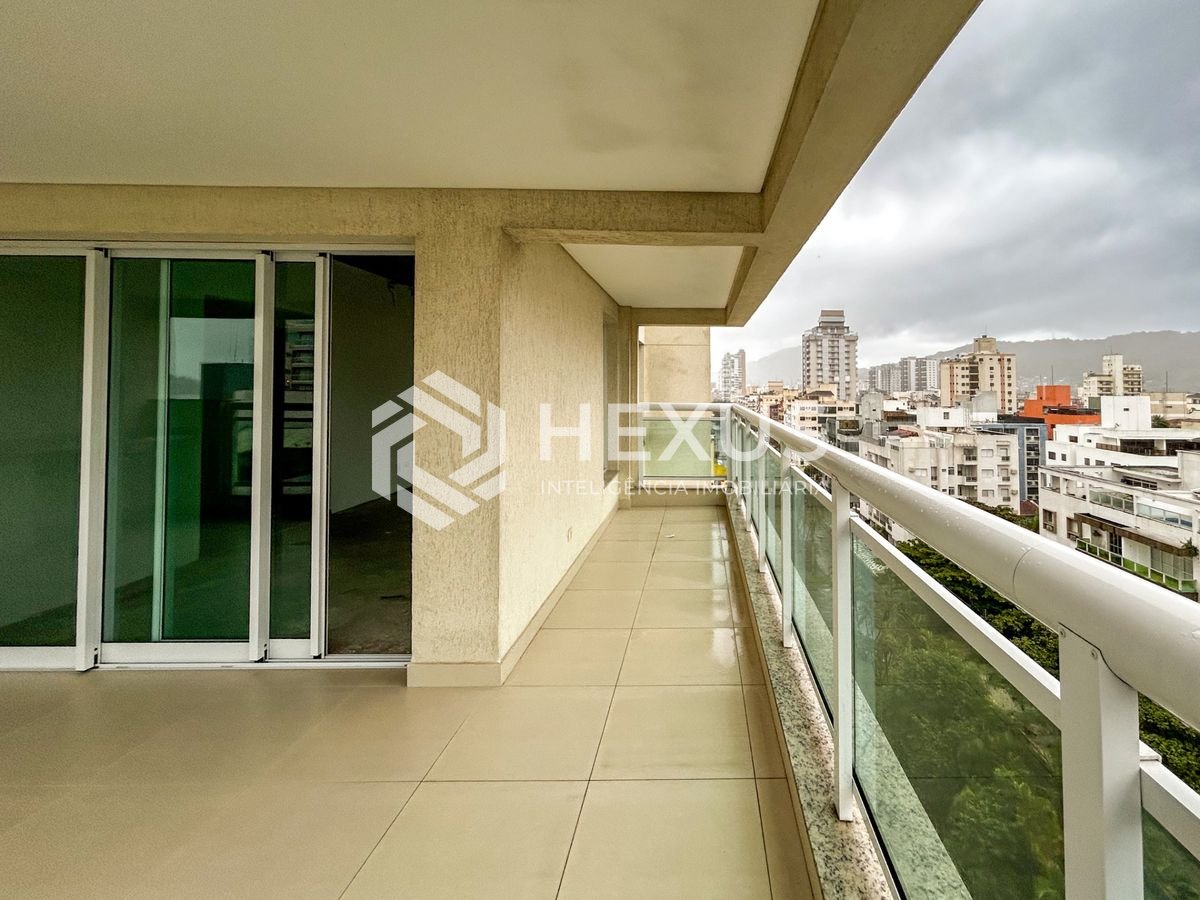 Foto 2 de Apartamento com varanda e lazer a 300m da praia na região da Brunella na Enseada, Guarujá