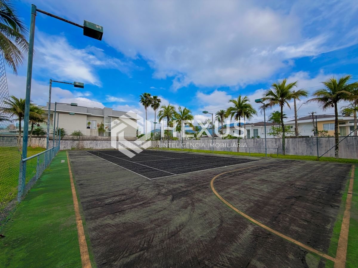 Foto 5 de Terreno de 1.000 m² frente avenida no Jardim Acapulco, Guarujá