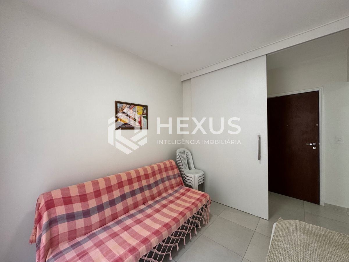 Foto 4 de Apartamento a 100m da praia na Enseada, Guarujá