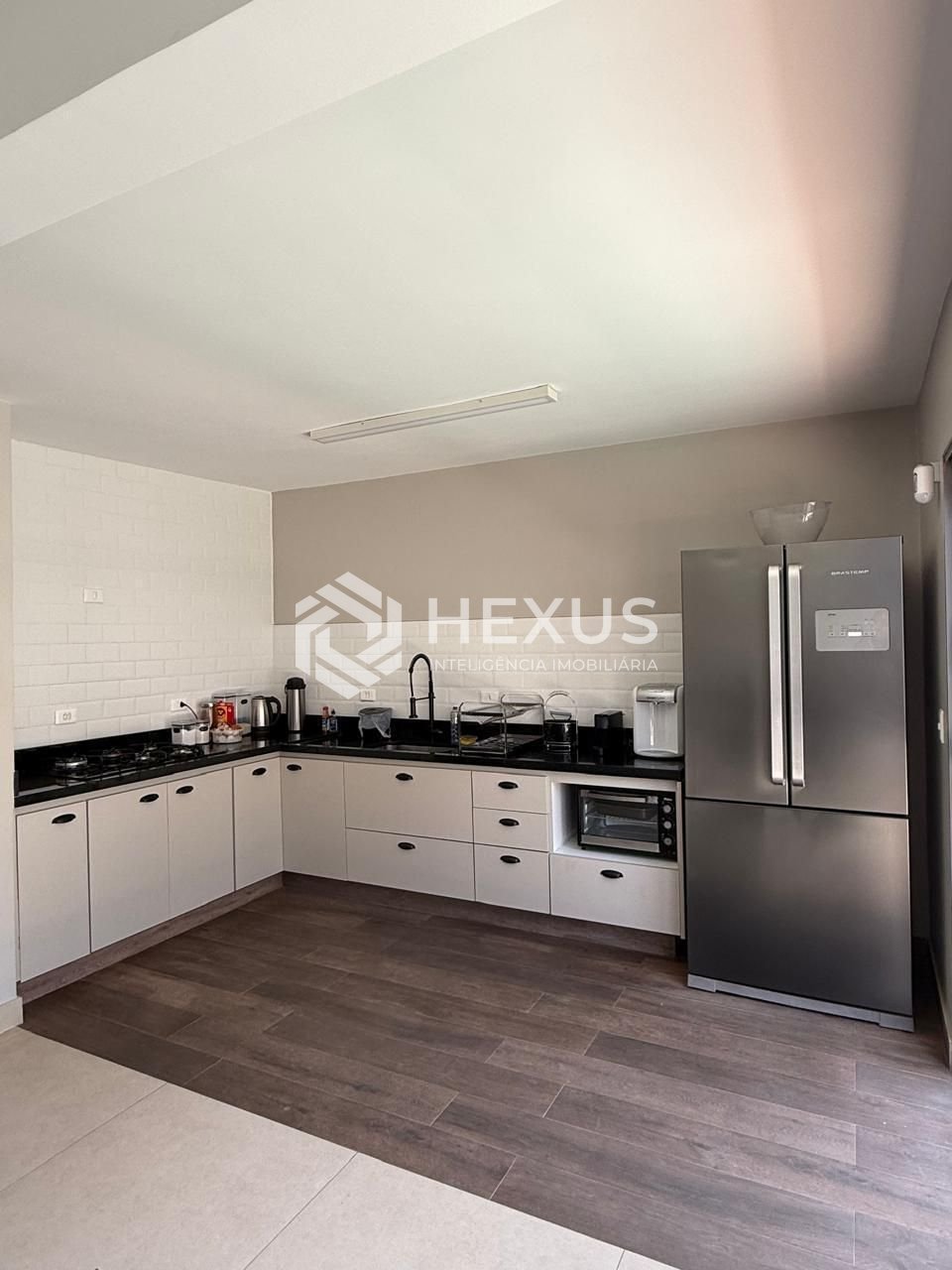 Foto 5 de Casa reformada com piscina aquecida e área gourmet em Jardim Virgínia, Guarujá