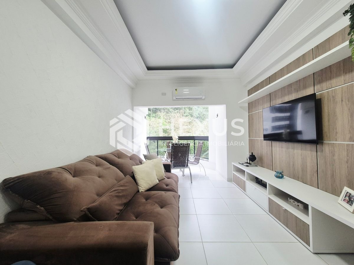 Apartamento em Pitangueiras — foto 1