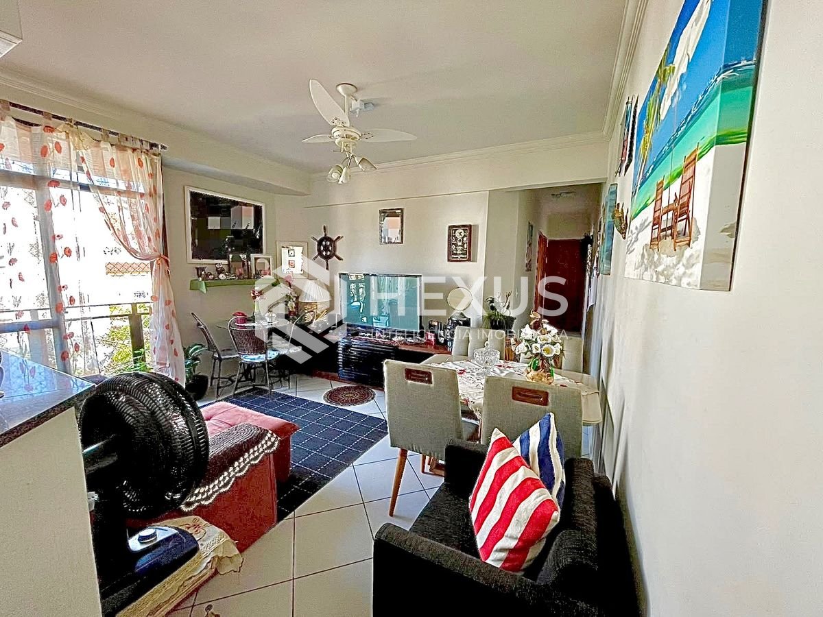 Foto 4 de Apartamento de 2 dormitórios, a 600 metros da Praia da Enseada.