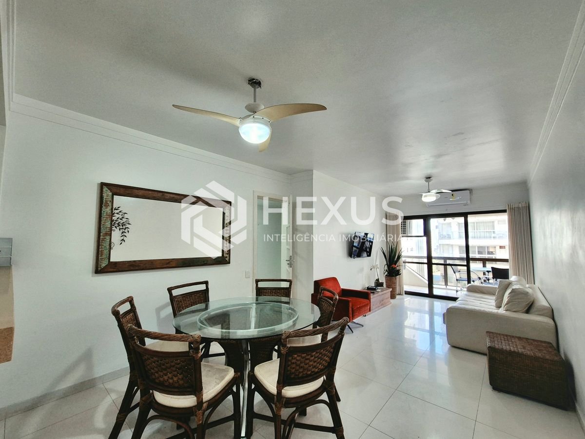 Apartamento em Pitangueiras — foto 1