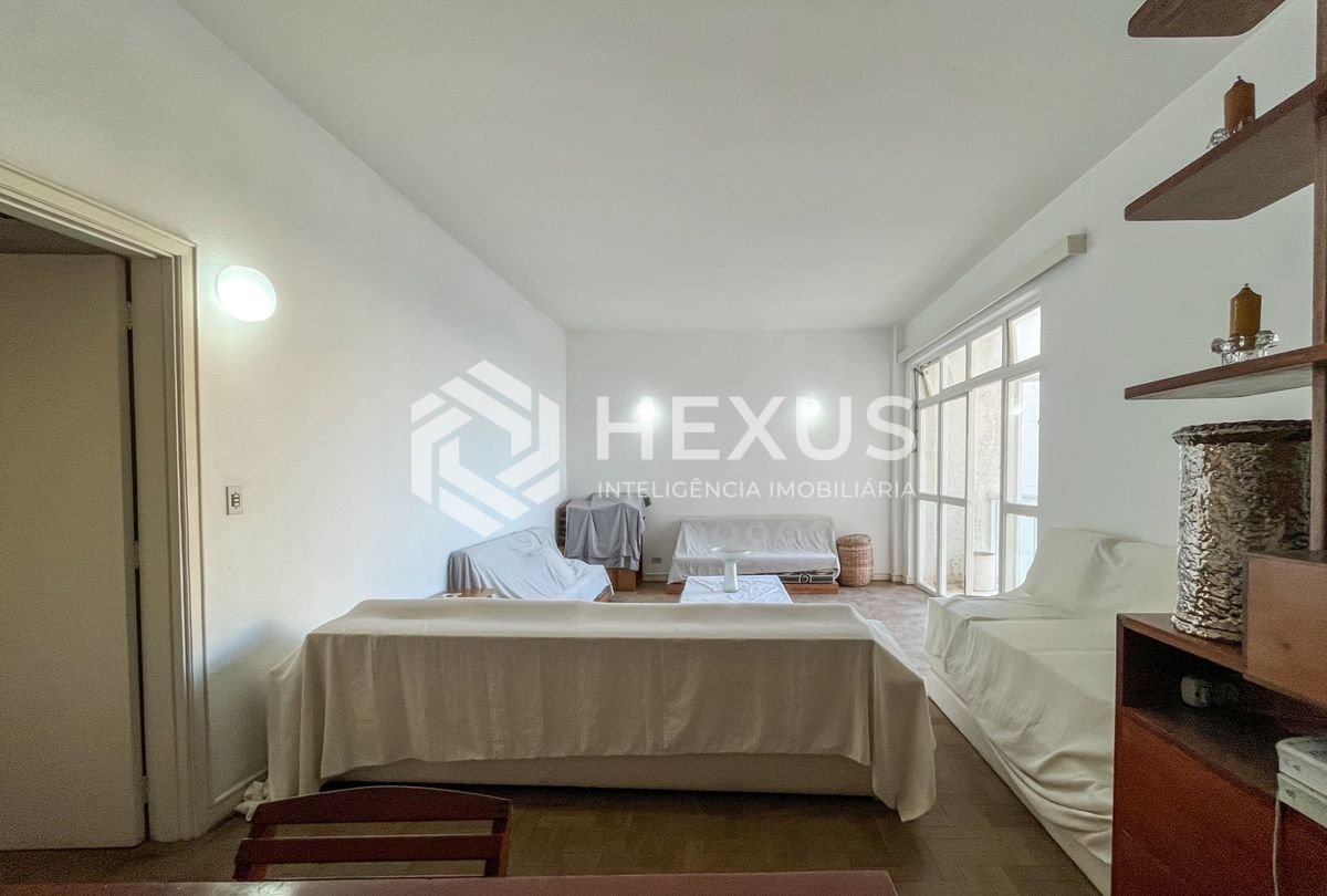 Foto 4 de Apartamento frente mar com varanda vista mar nas Pitangueiras, Guarujá