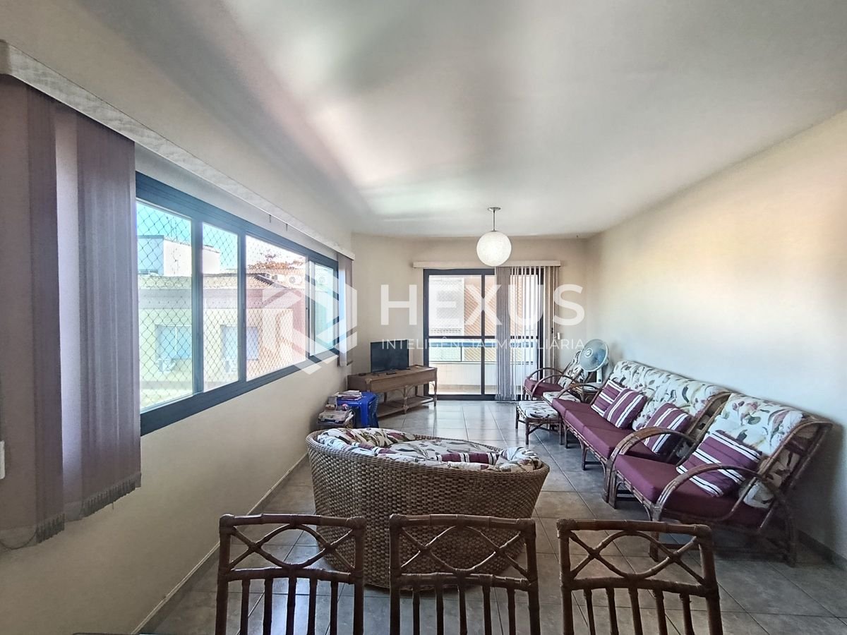 Apartamento na Enseada — foto 1