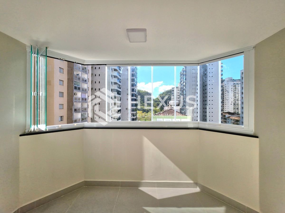 Apartamento em Pitangueiras — foto 2