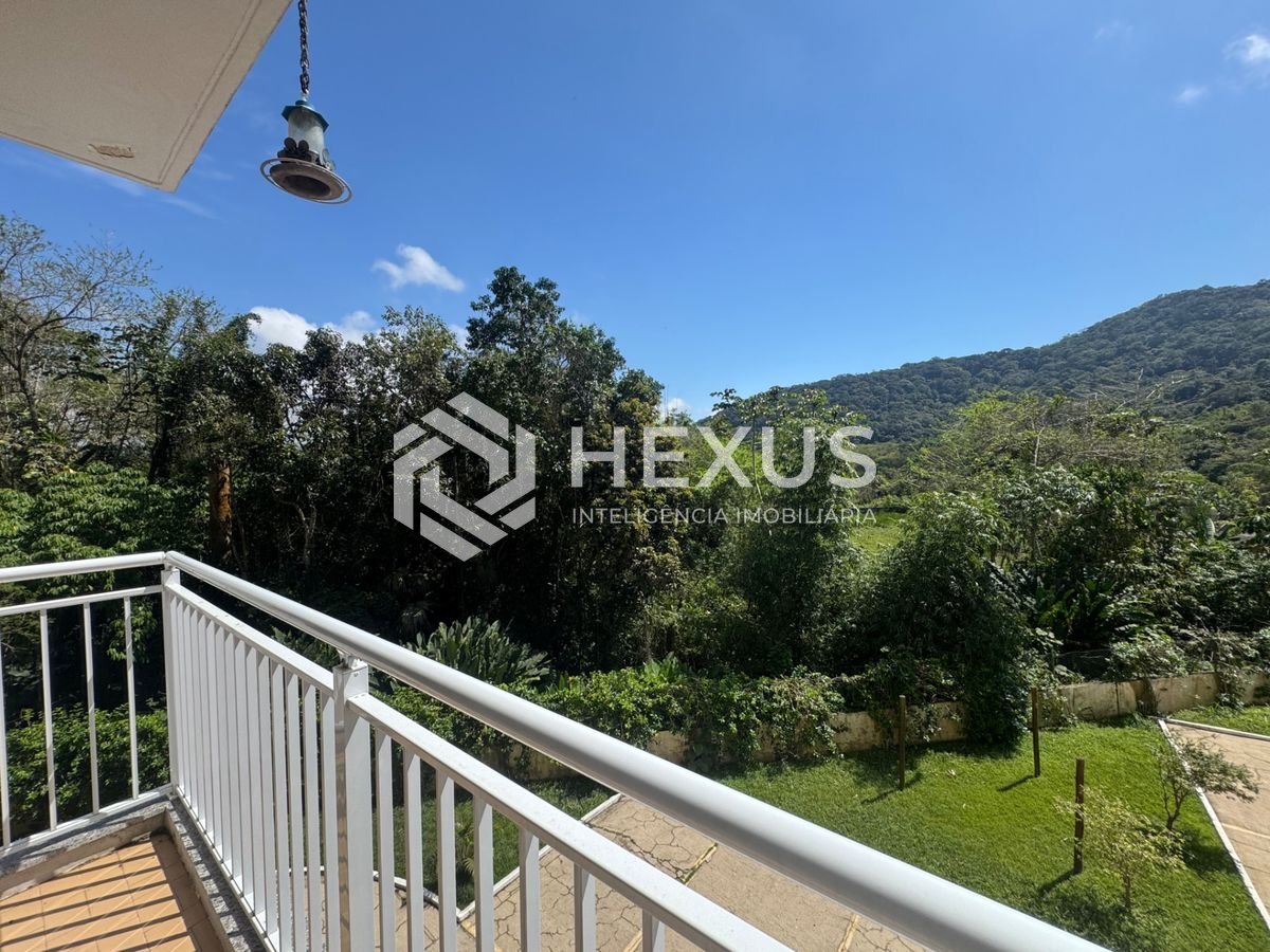 Apartamento na Enseada — foto 2