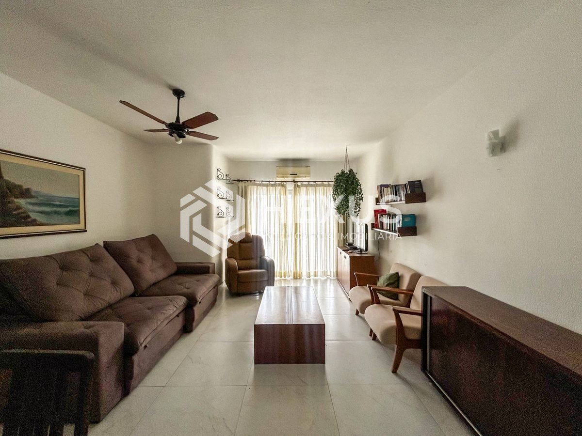 Apartamento na Enseada — foto 1