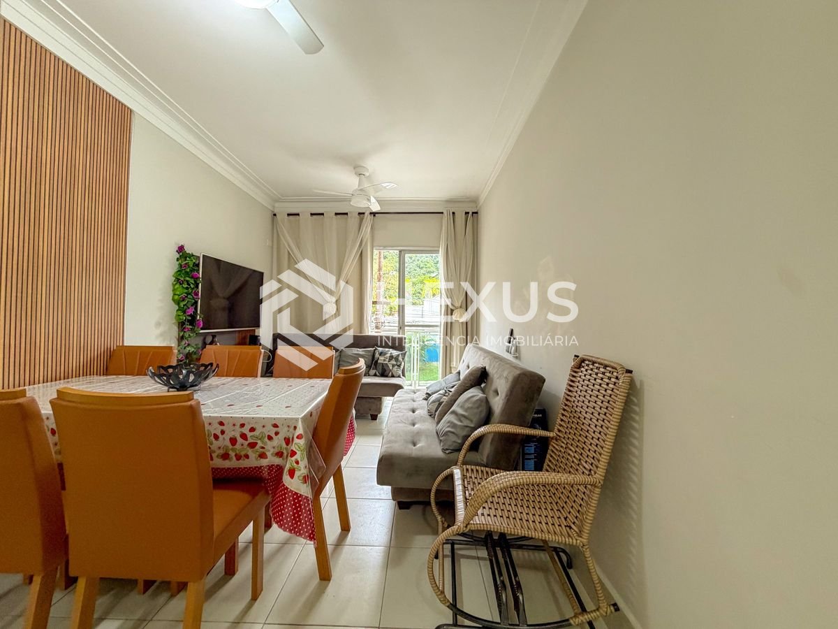Foto 2 de Apartamento com varanda e lazer a 50m0 da praia na região da Jardim Tejereba na Enseada, Guarujá