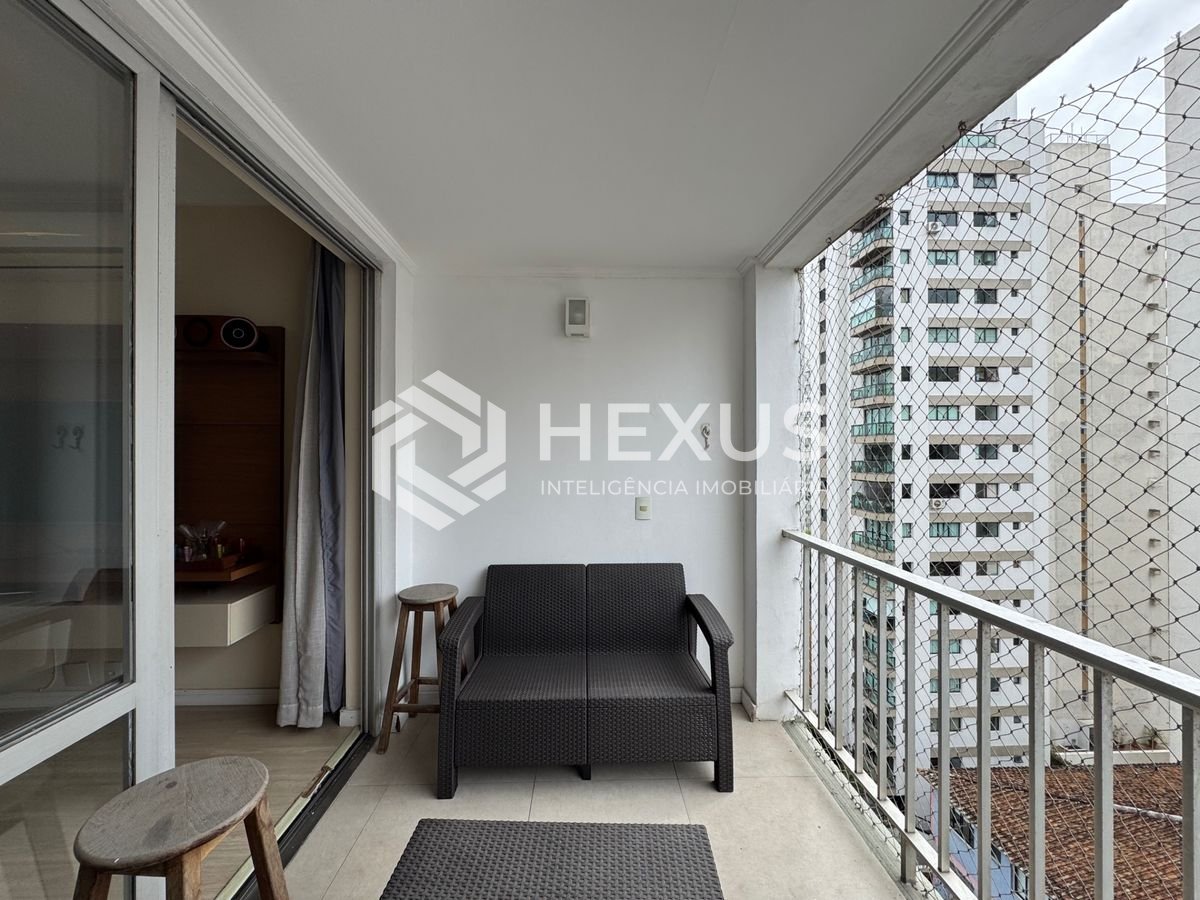 Foto 4 de Apartamento com varanda vista mar e lazer a 100m da praia na região da Barra Funda nas Pitangueiras, Guarujá