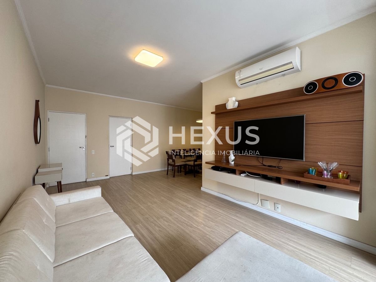 Foto 3 de Apartamento com varanda vista mar e lazer a 100m da praia na região da Barra Funda nas Pitangueiras, Guarujá