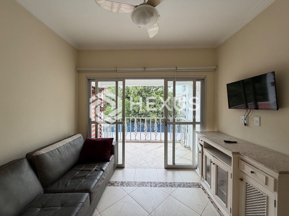 Foto 3 de Apartamento com varanda e lazer a 500m da praia na Enseada, Guarujá