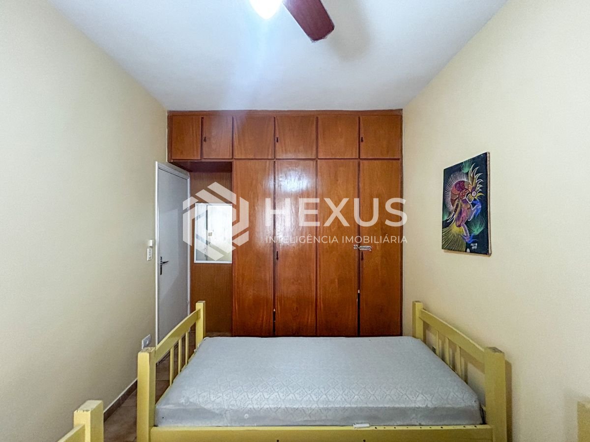 Foto 4 de Apartamento a 350m da praia na Enseada, Guarujá