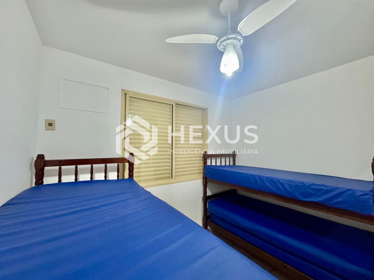 Foto 5 de Apartamento com varanda e lazer na Enseada, Guarujá