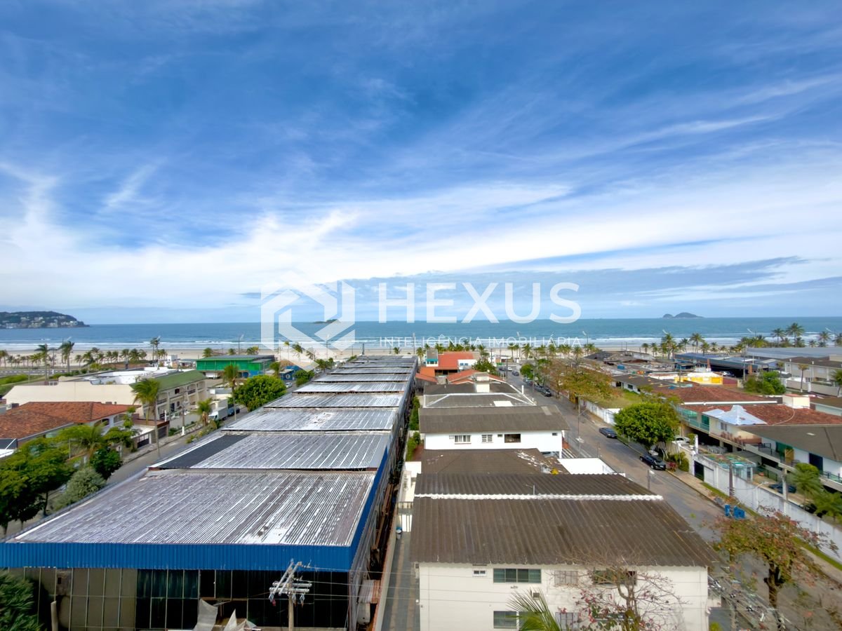 Triplex na Enseada — foto 2