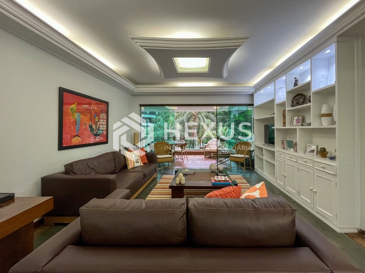 Foto 3 de Apartamento com varanda gourmet e lazer nas Pitangueiras, Guarujá
