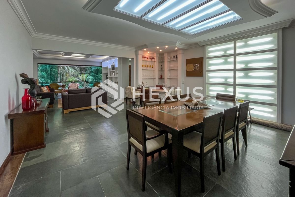 Foto 4 de Apartamento com varanda gourmet e lazer nas Pitangueiras, Guarujá