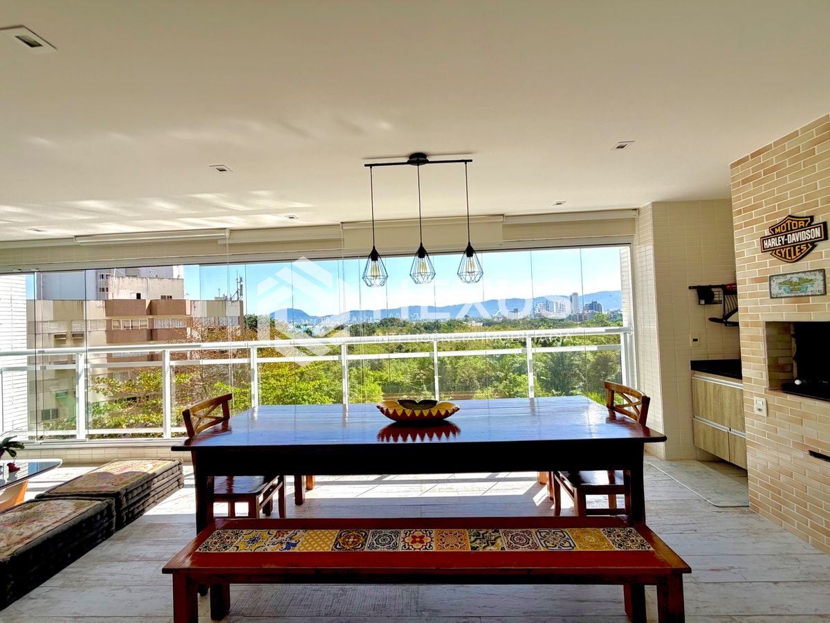 Foto 5 de Apartamento com varanda gourmet vista mar e lazer na região da Praia do Tortuga na Enseada, Guarujá