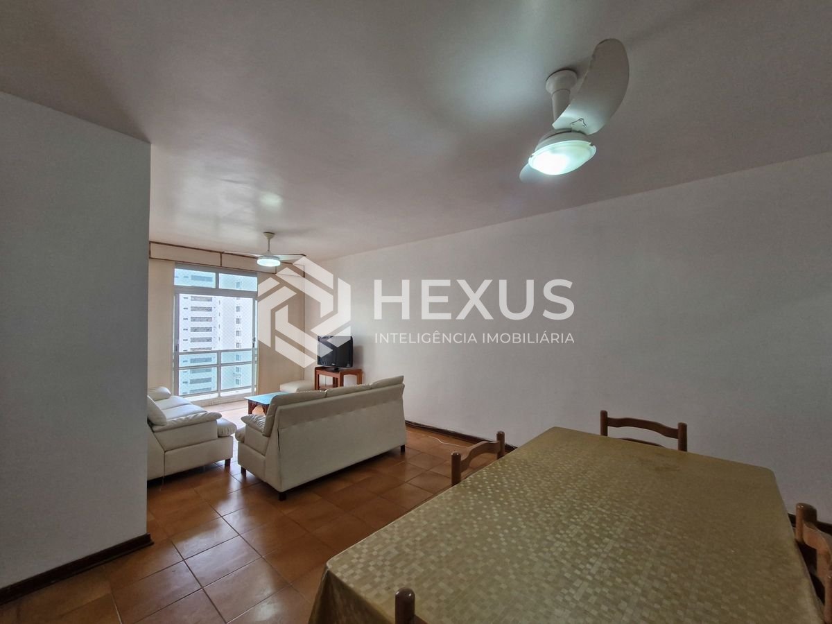 Foto 3 de Apartamento com varanda vista mar e lazer nas Pitangueiras, Guarujá