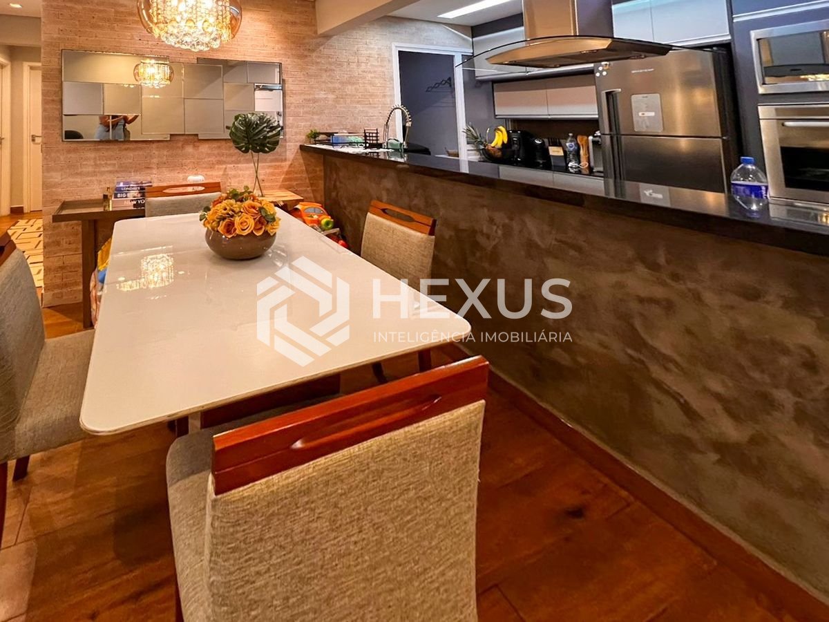 Foto 5 de Apartamento reformado com varanda gourmet vista mar no Jardim Astúrias, Guarujá