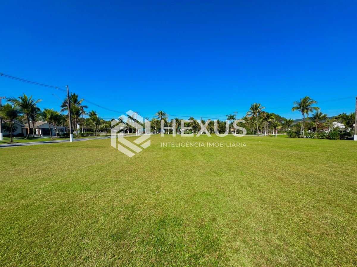 Foto 3 de Terreno de 2.165 m² frente avenida no Jardim Acapulco, Guarujá