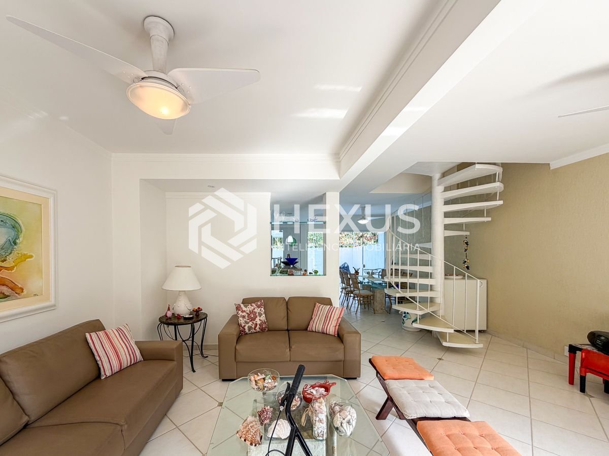 Foto 5 de Apartamento frente mar com varanda vista mar e lazer na Enseada, Guarujá