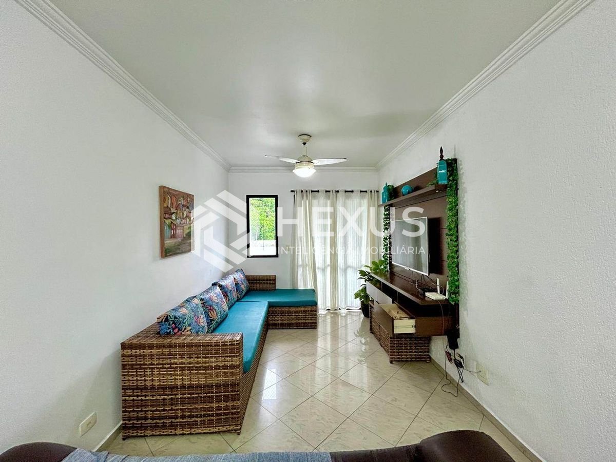Foto 2 de Apartamento com varanda e lazer a 500m da praia na Enseada, Guarujá
