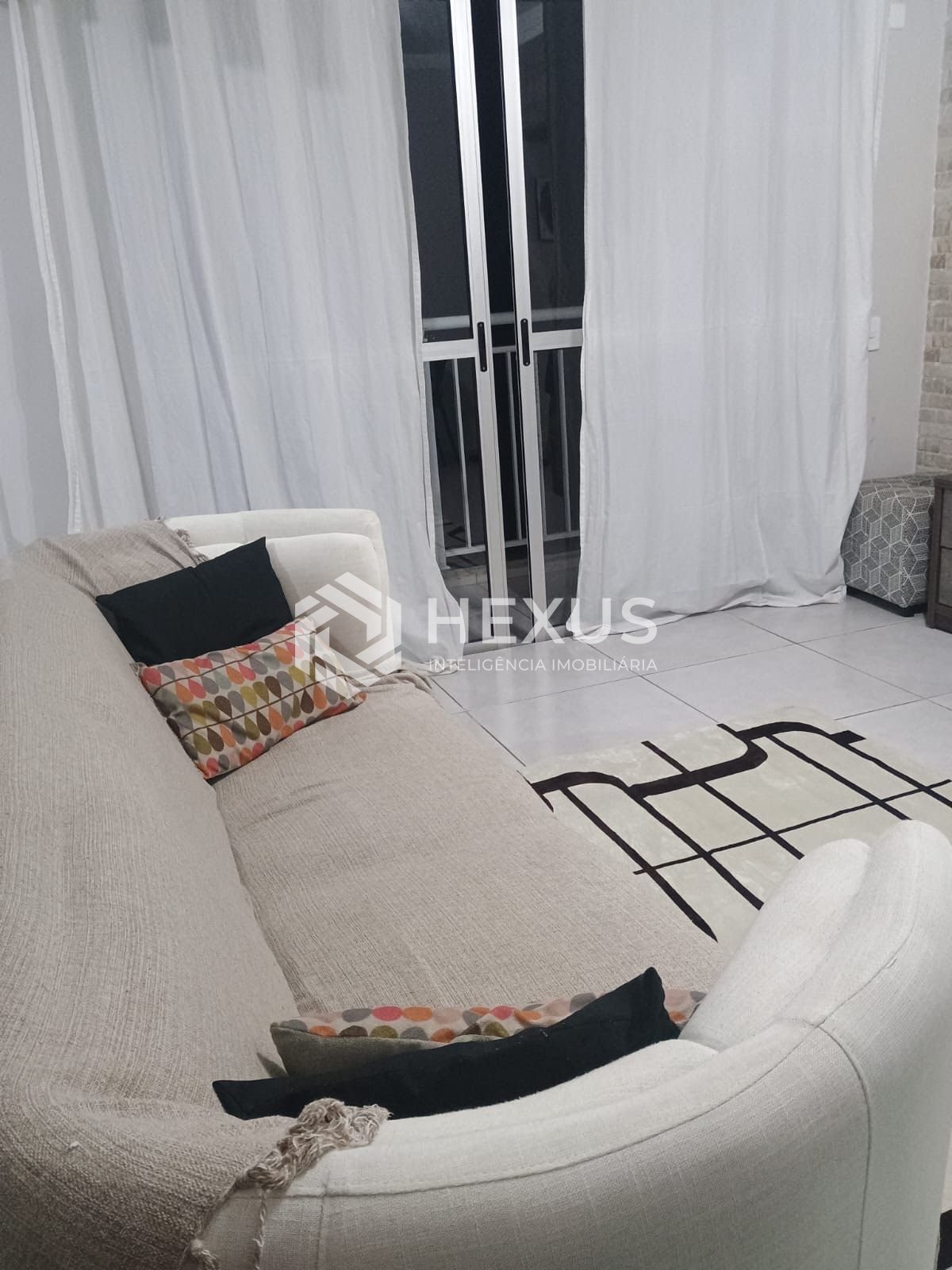 Apartamento na Enseada — foto 2