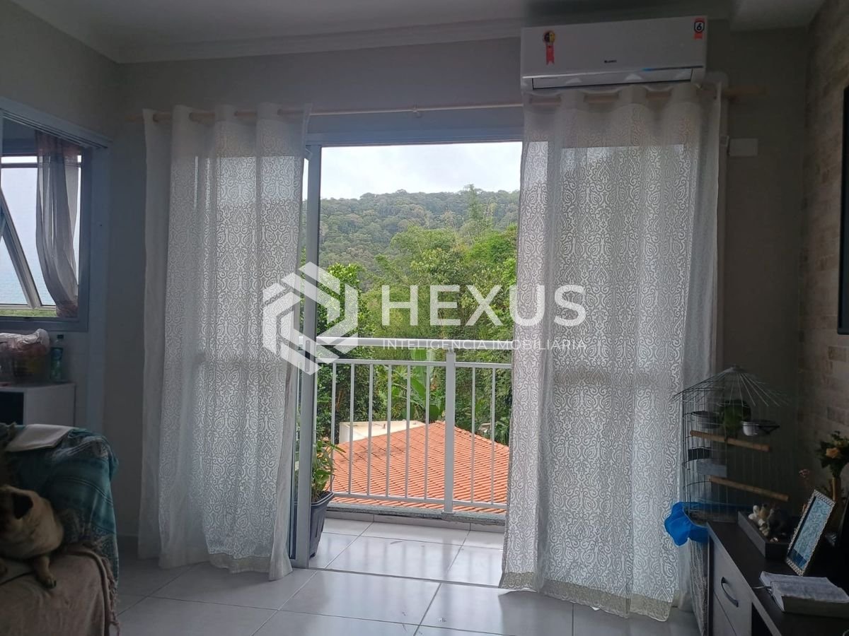 Apartamento na Enseada — foto 1