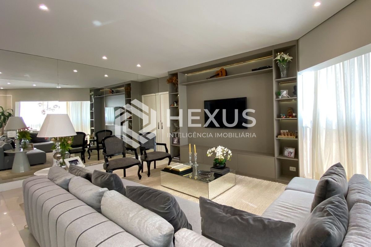 Foto 5 de Apartamento reformado com varanda vista mar e lazer no Jardim Astúrias, Guarujá
