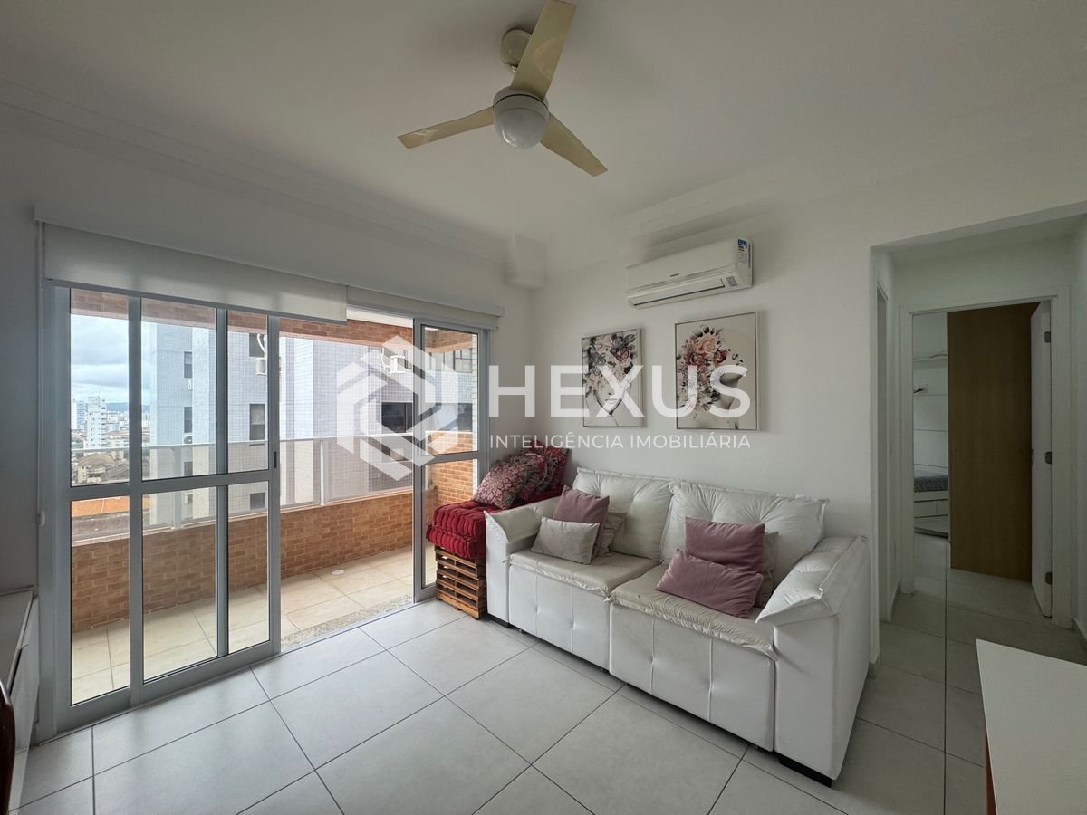 Foto 5 de Apartamento reformado com varanda e lazer a 600m da praia em Boqueirão, Santos