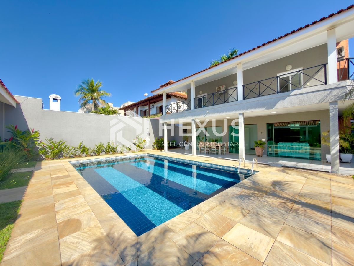 Foto 3 de Casa de alto padrão com piscina e área gourmet no Jardim Acapulco, Guarujá